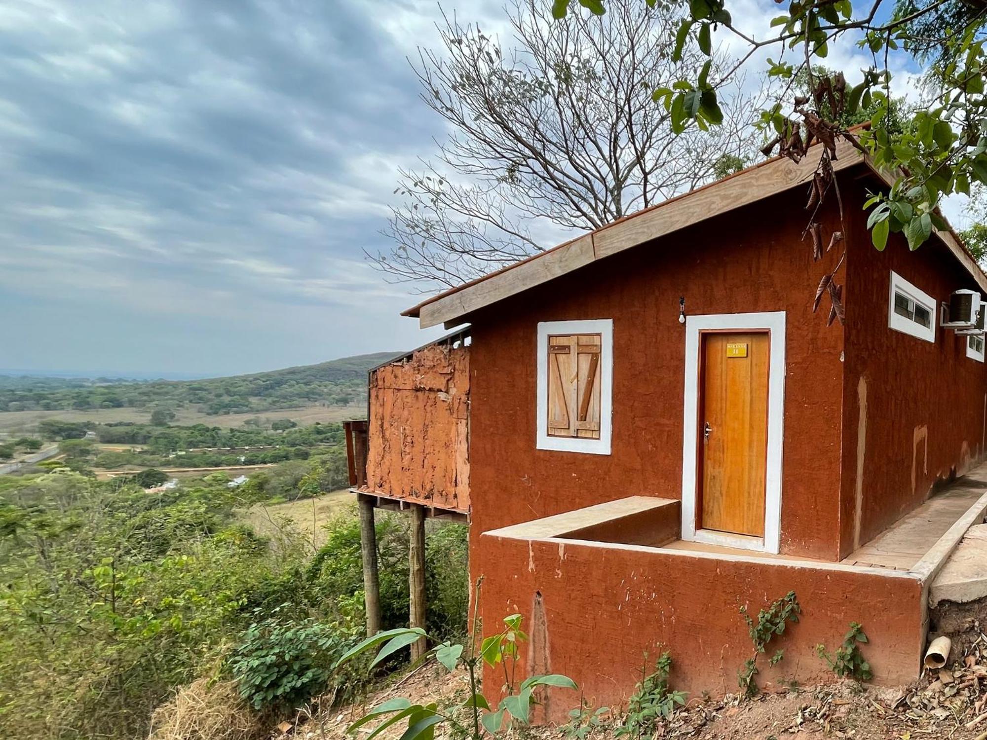 Ranchos 30 Hotel Fazenda Hidrolandia  ภายนอก รูปภาพ